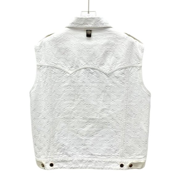 Louis Vuitton Nautical Collection 2023 White logo-embossed sleeveless denim vest - Picture 2 of 8
